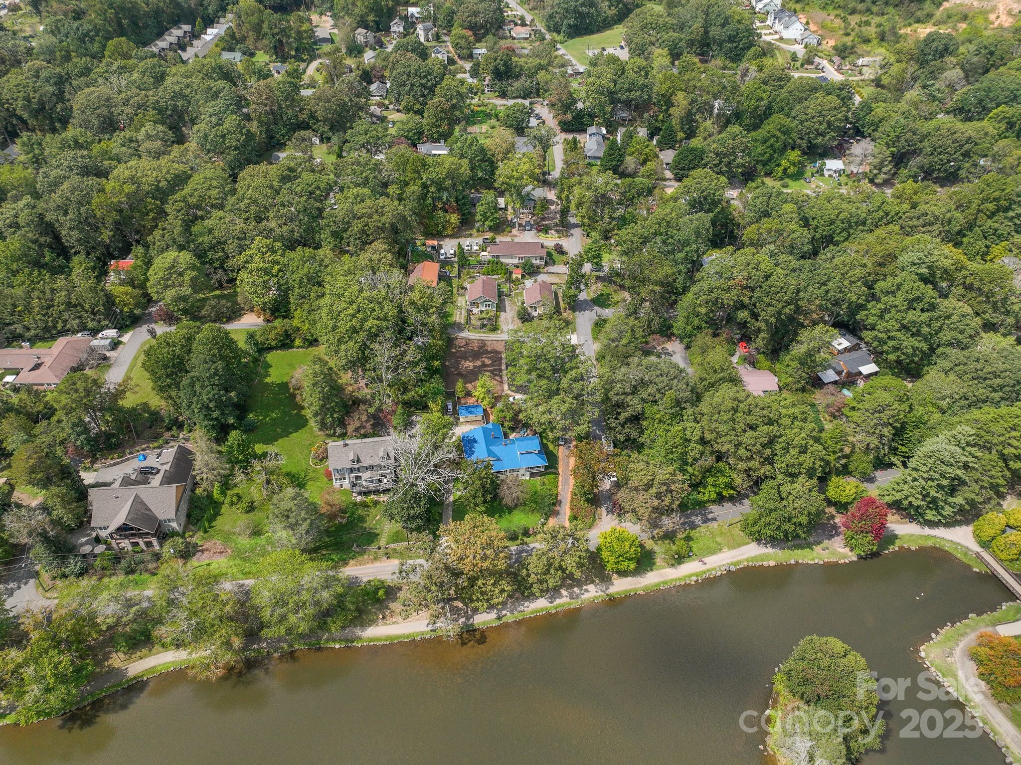 312 Lake Oak Drive Black Mountain NC 28711