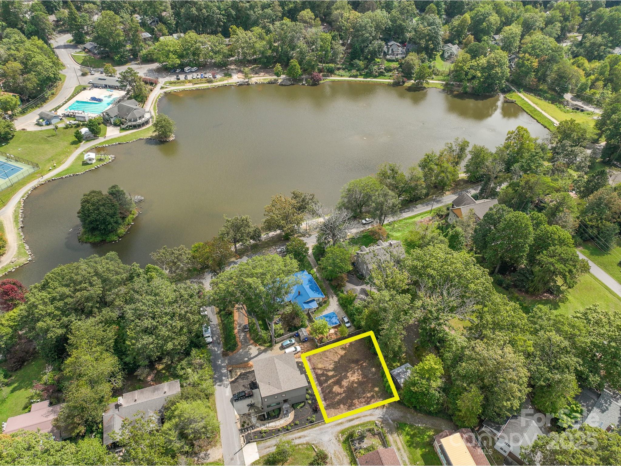 312 Lake Oak Drive Black Mountain NC 28711
