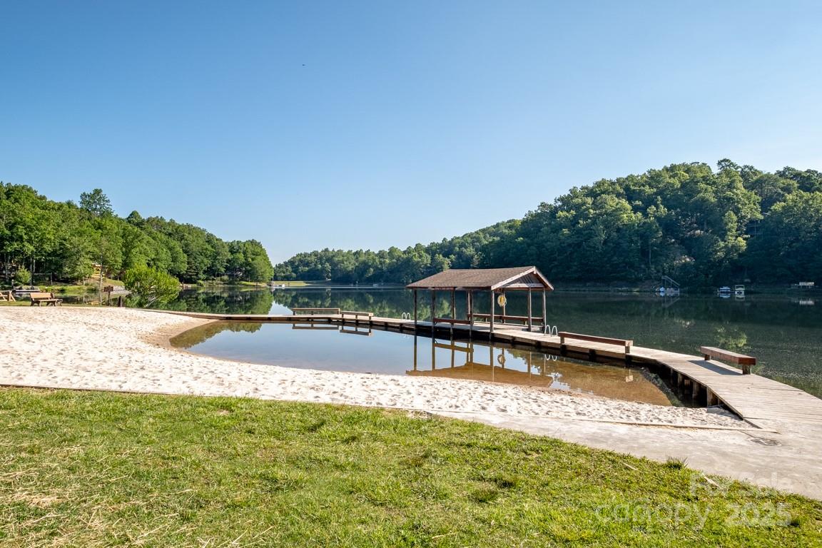 406 Tlvdatsi Drive Brevard NC 28712