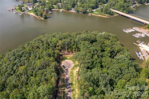 907 Osprey Bluff Court Belmont NC 28012