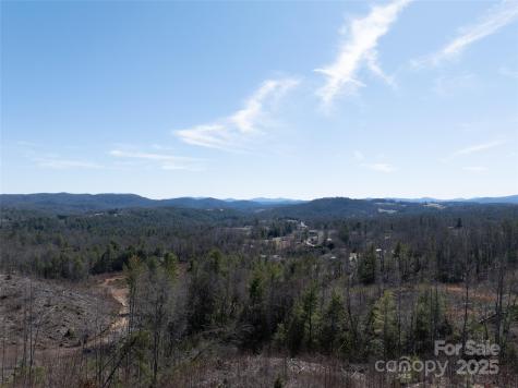 9999 Star Point Drive Hendersonville NC 28792