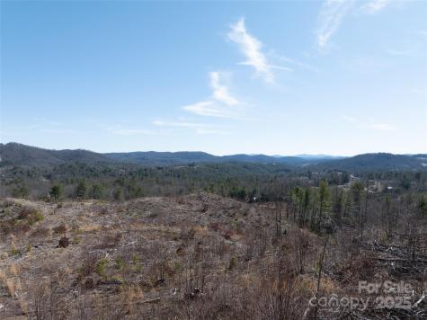 9999 Star Point Drive Hendersonville NC 28792