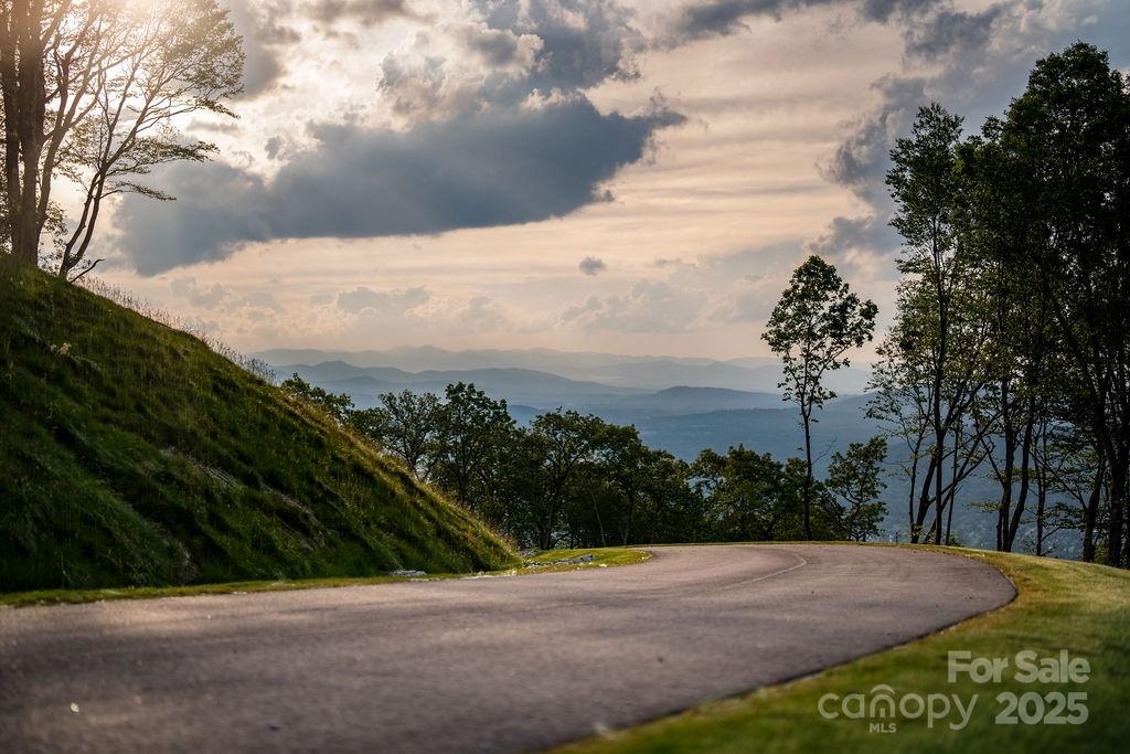 0000 West Garden Trail Hendersonville NC 28792