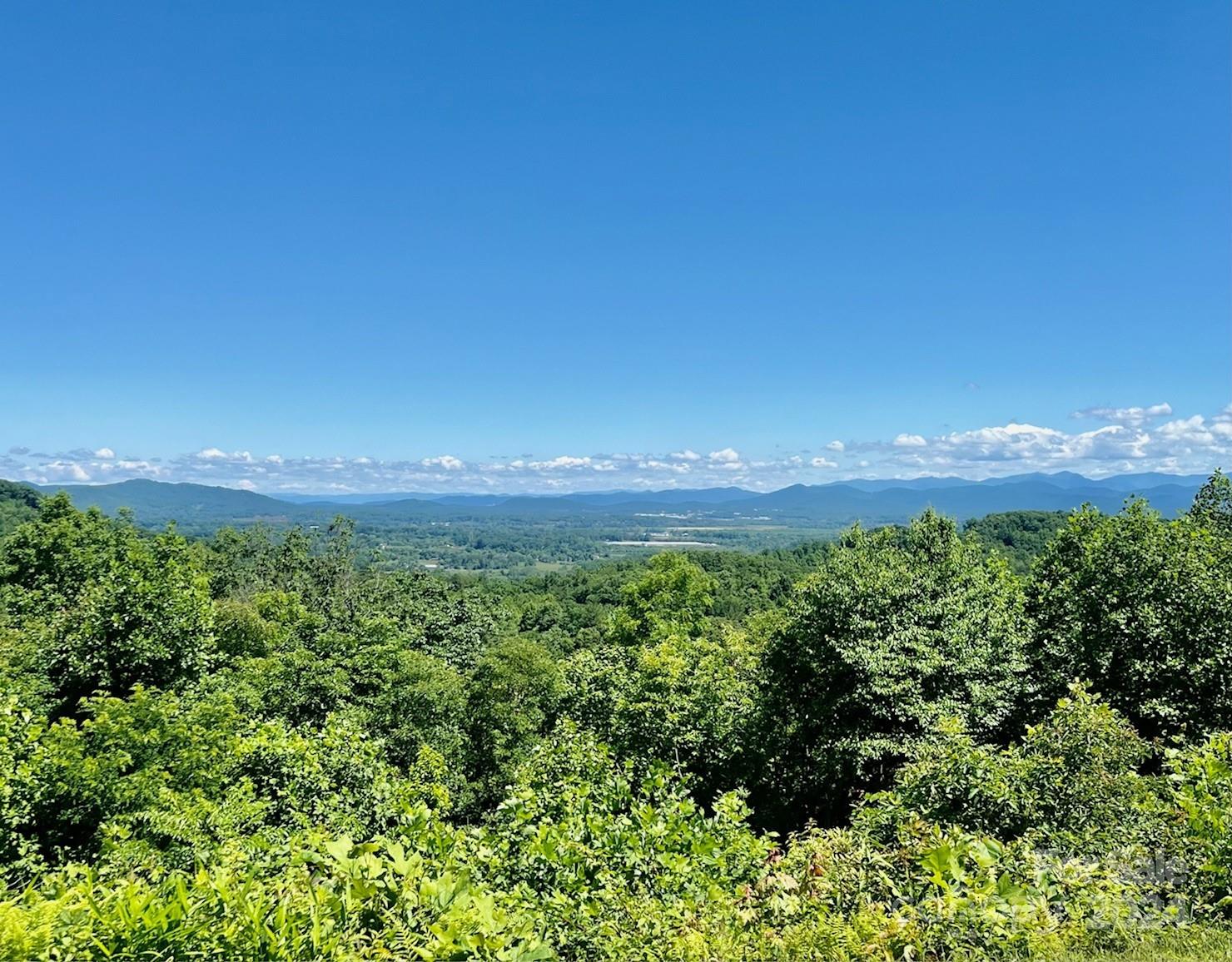 271 Mountain Morning Lane Hendersonville NC 28739