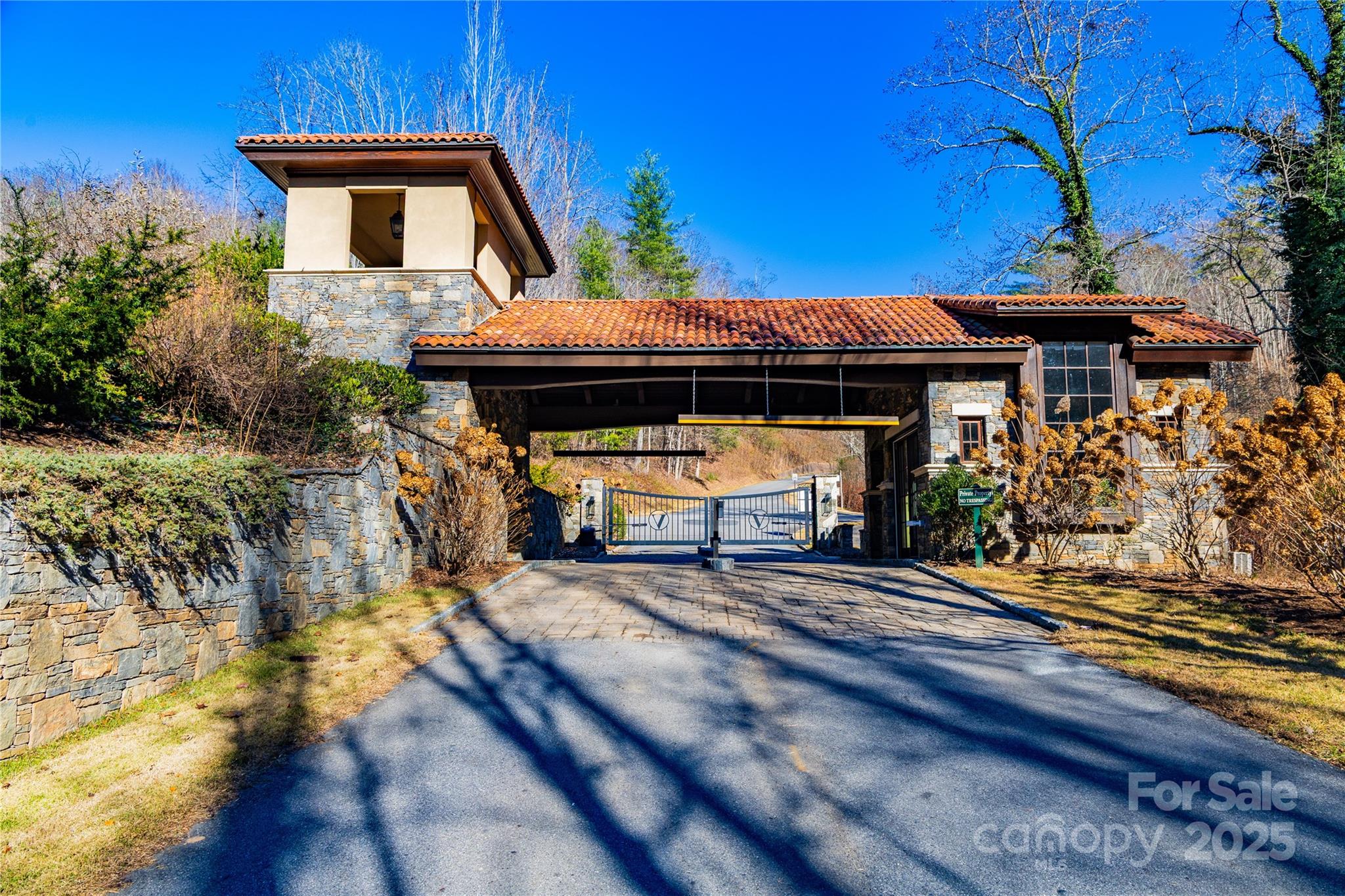 56 Finch Drive Asheville NC 28804