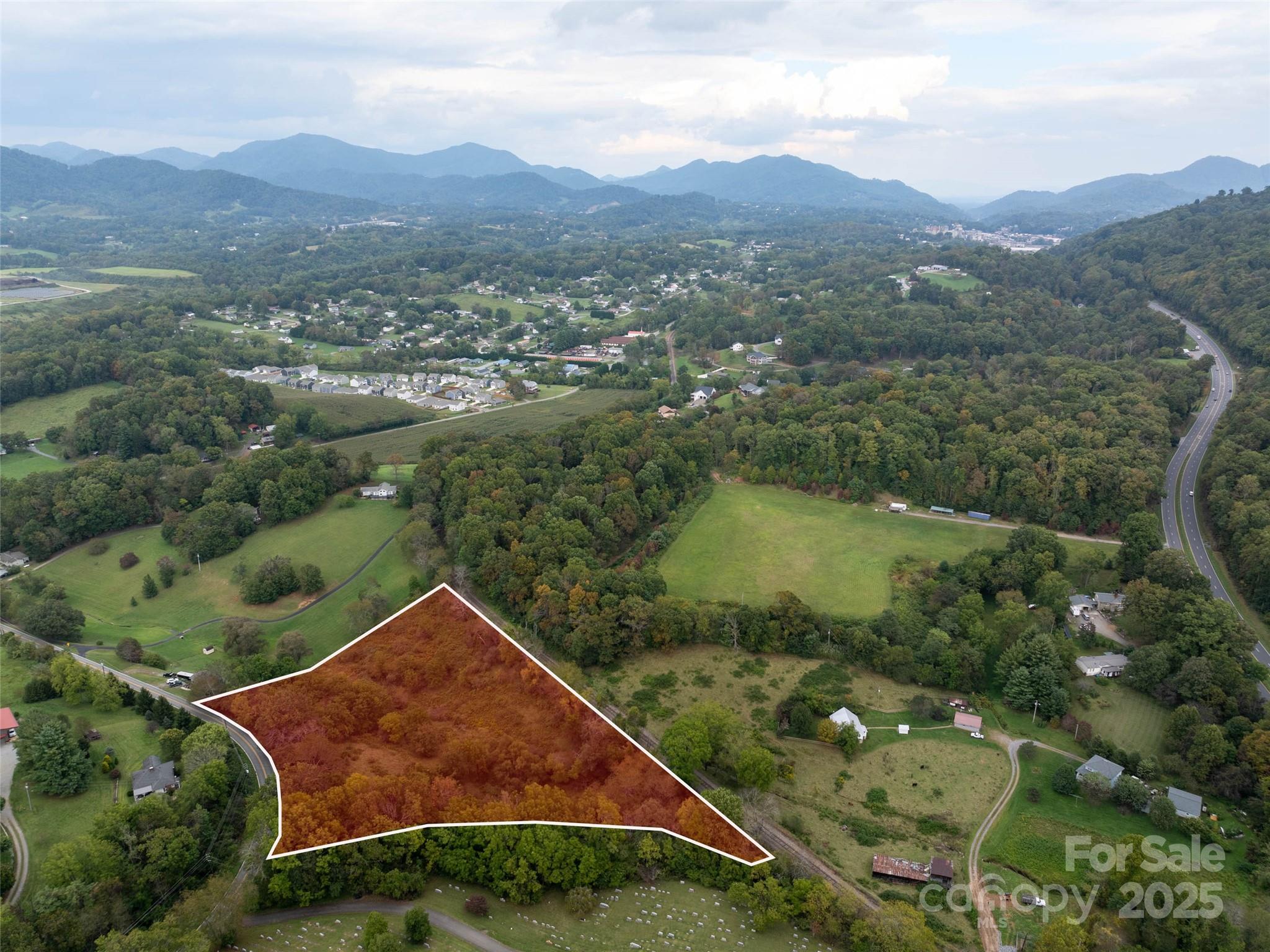 99999 Old Clyde Road Canton NC 28716