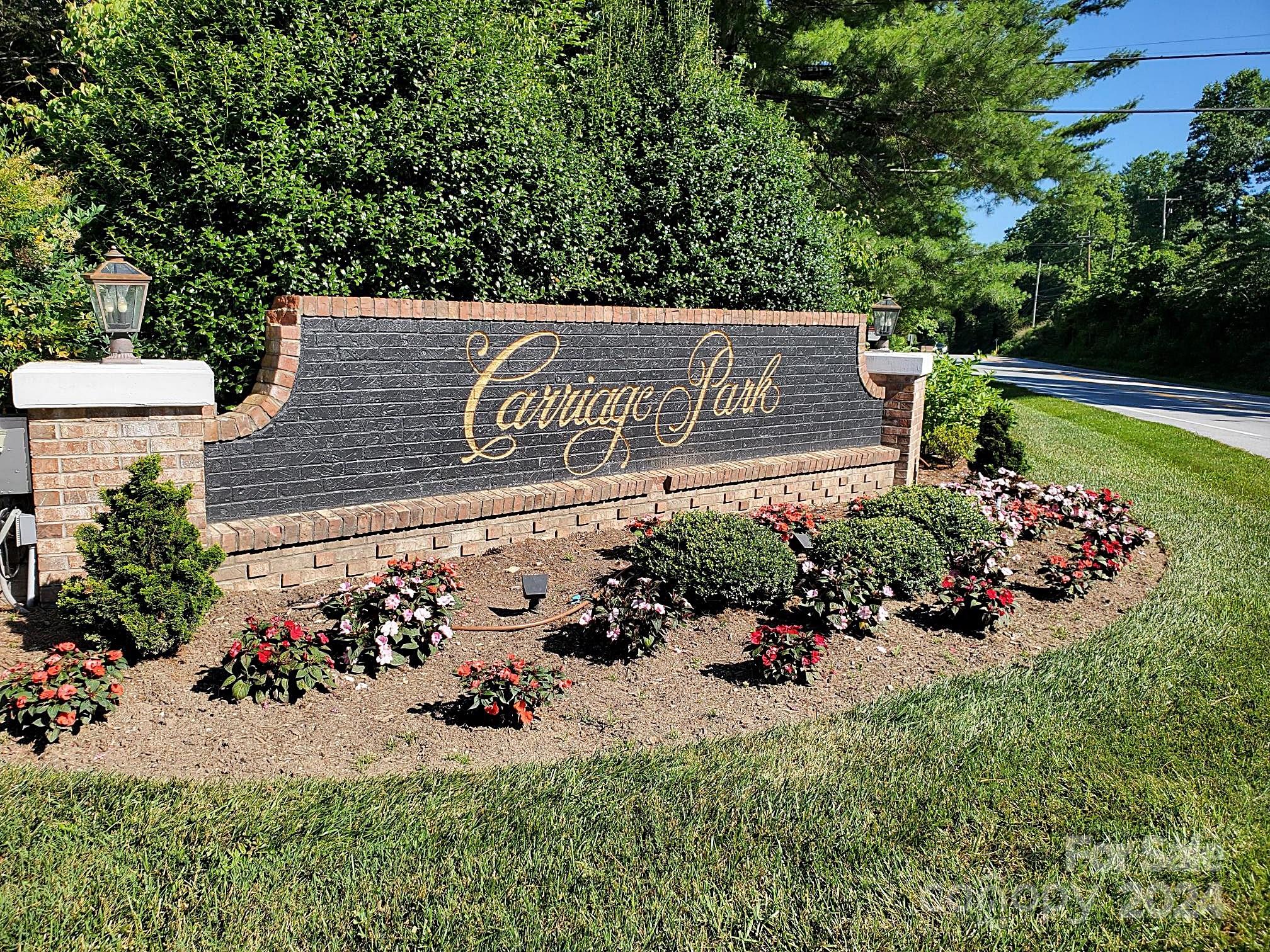 101 Wood Owl Court Hendersonville NC 28791