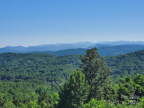 101 Wood Owl Court Hendersonville NC 28791