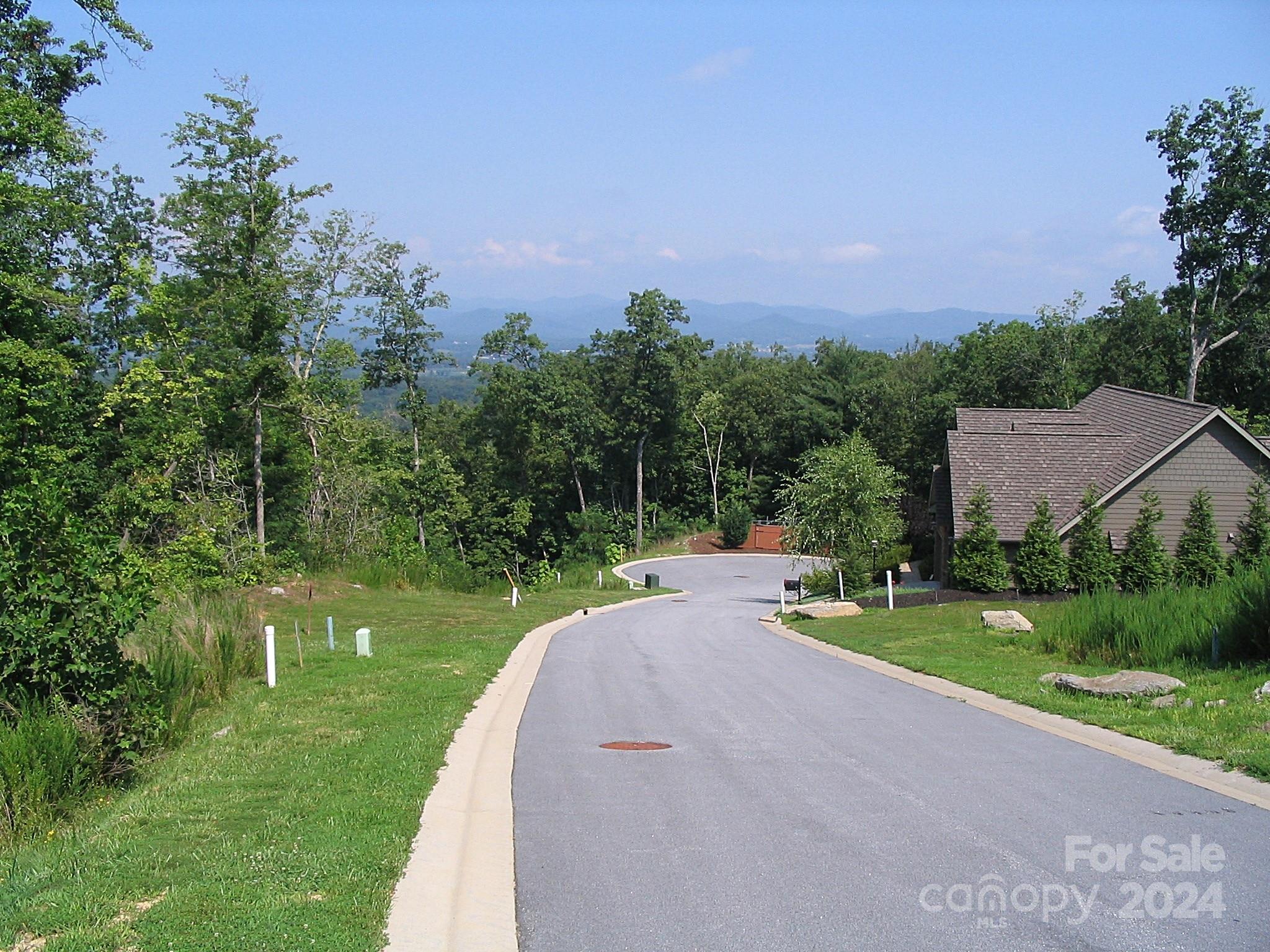 101 Wood Owl Court Hendersonville NC 28791