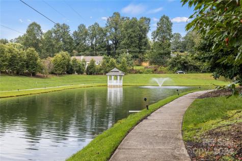 101 Wood Owl Court Hendersonville NC 28791