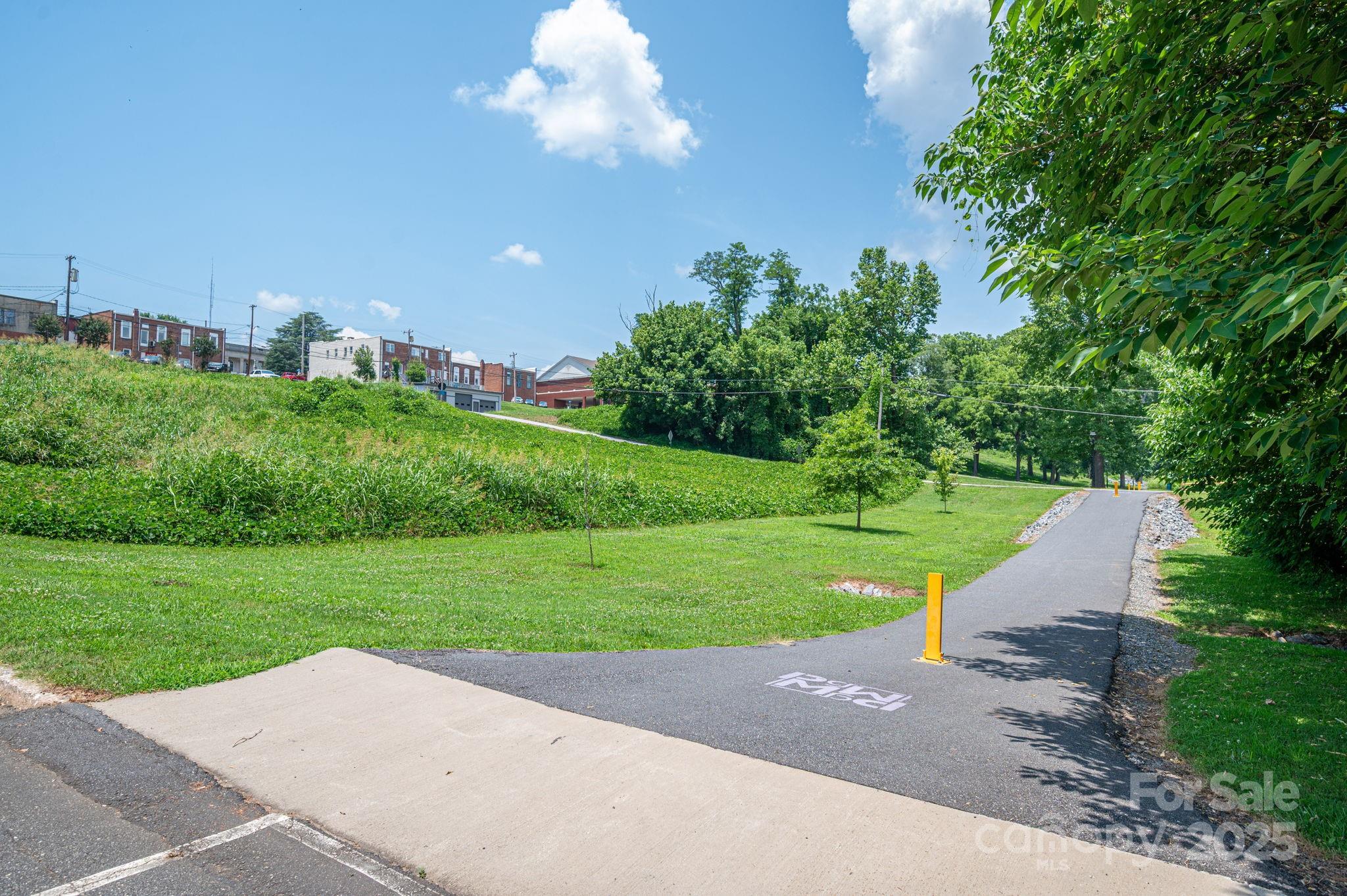00 E 1st Street Rutherfordton NC 28139