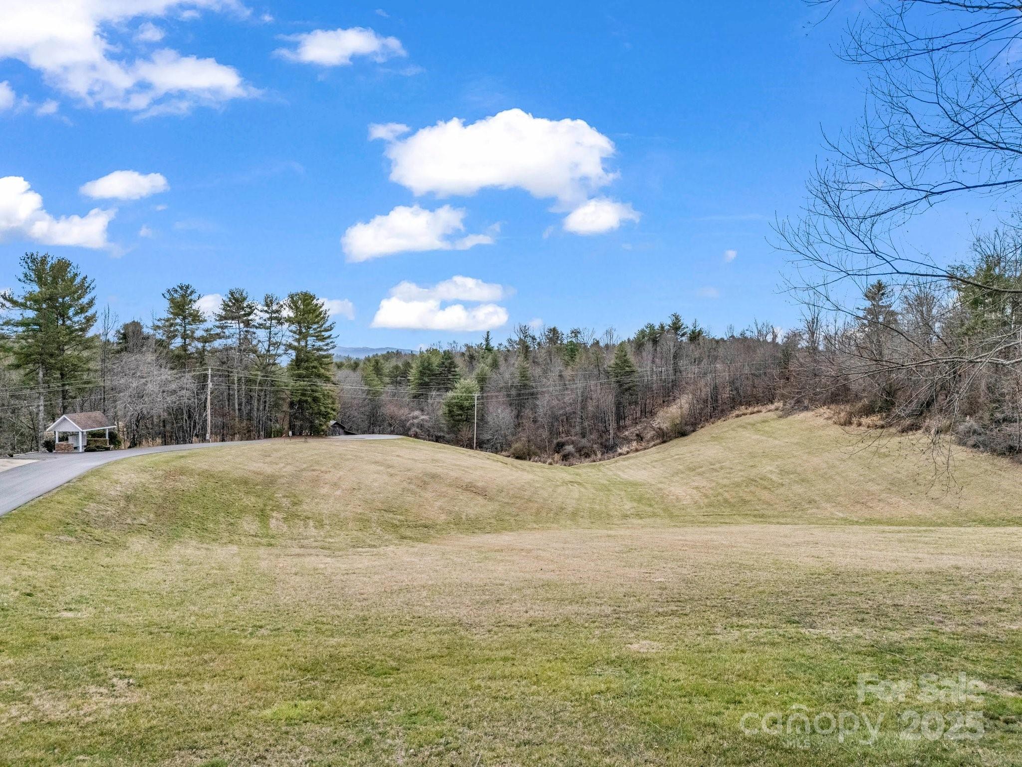 9999 Settlers Trail Mars Hill NC 28754