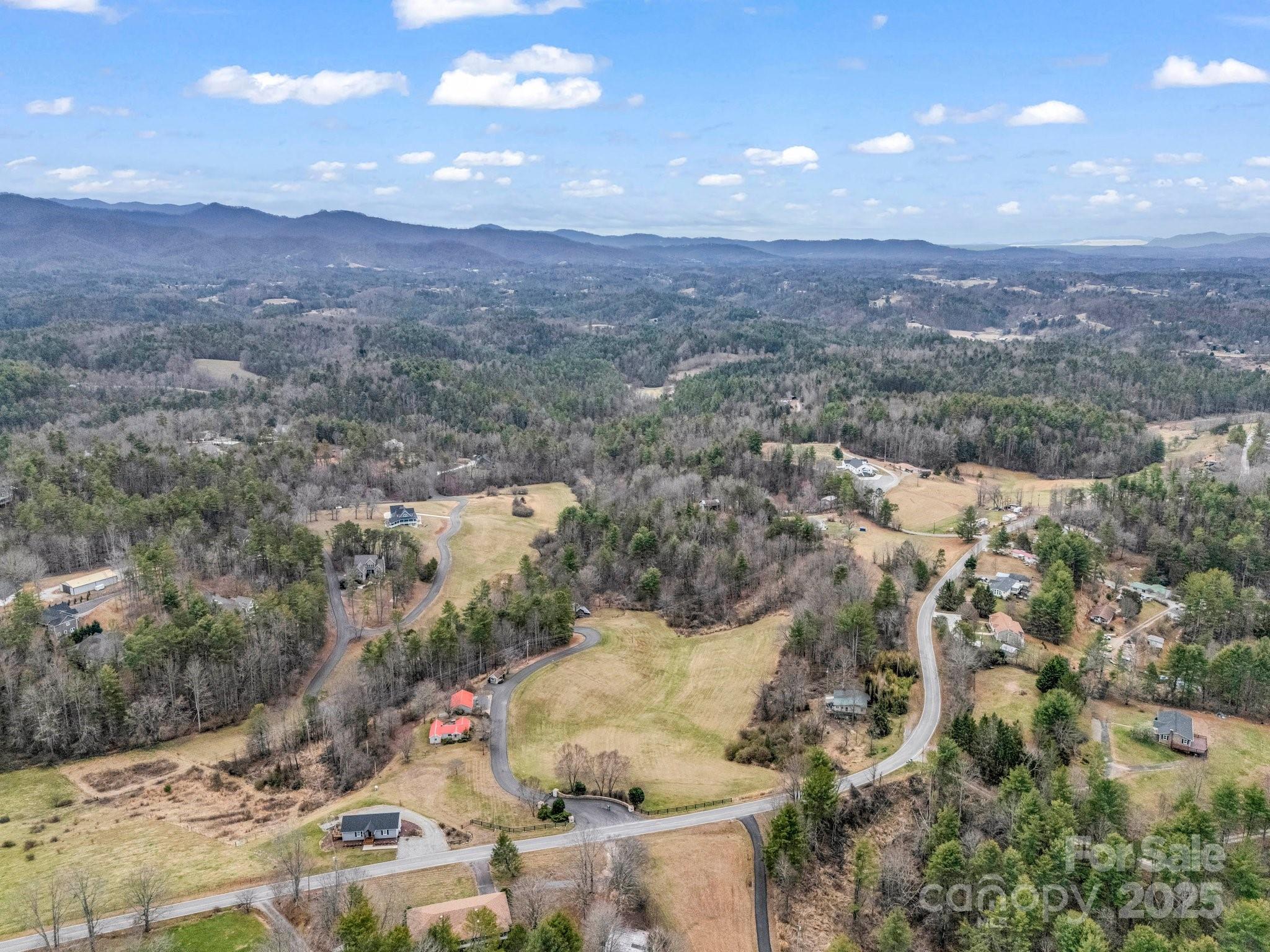 9999 Settlers Trail Mars Hill NC 28754