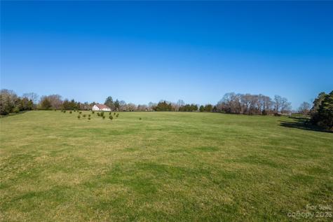 157 Melvin Hill Road Columbus NC 28722