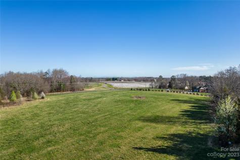 157 Melvin Hill Road Columbus NC 28722
