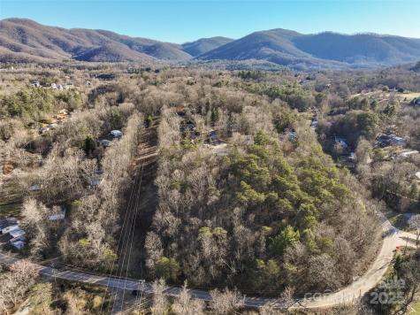 477 Rowland Road Swannanoa NC 28778