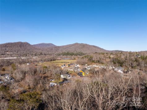 477 Rowland Road Swannanoa NC 28778