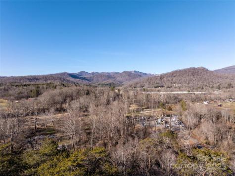 477 Rowland Road Swannanoa NC 28778