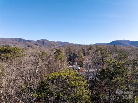 477 Rowland Road Swannanoa NC 28778