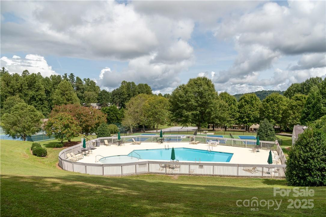 103 Berry Creek Drive Flat Rock NC 28731