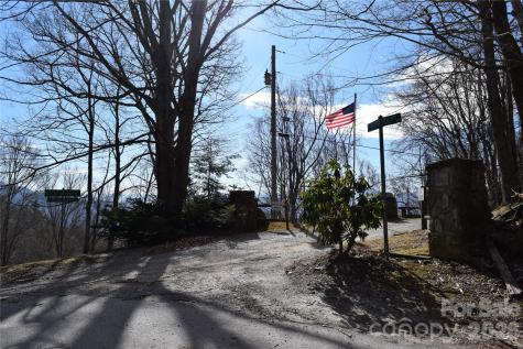 417& 418 Multiflora Way Waynesville NC 28785