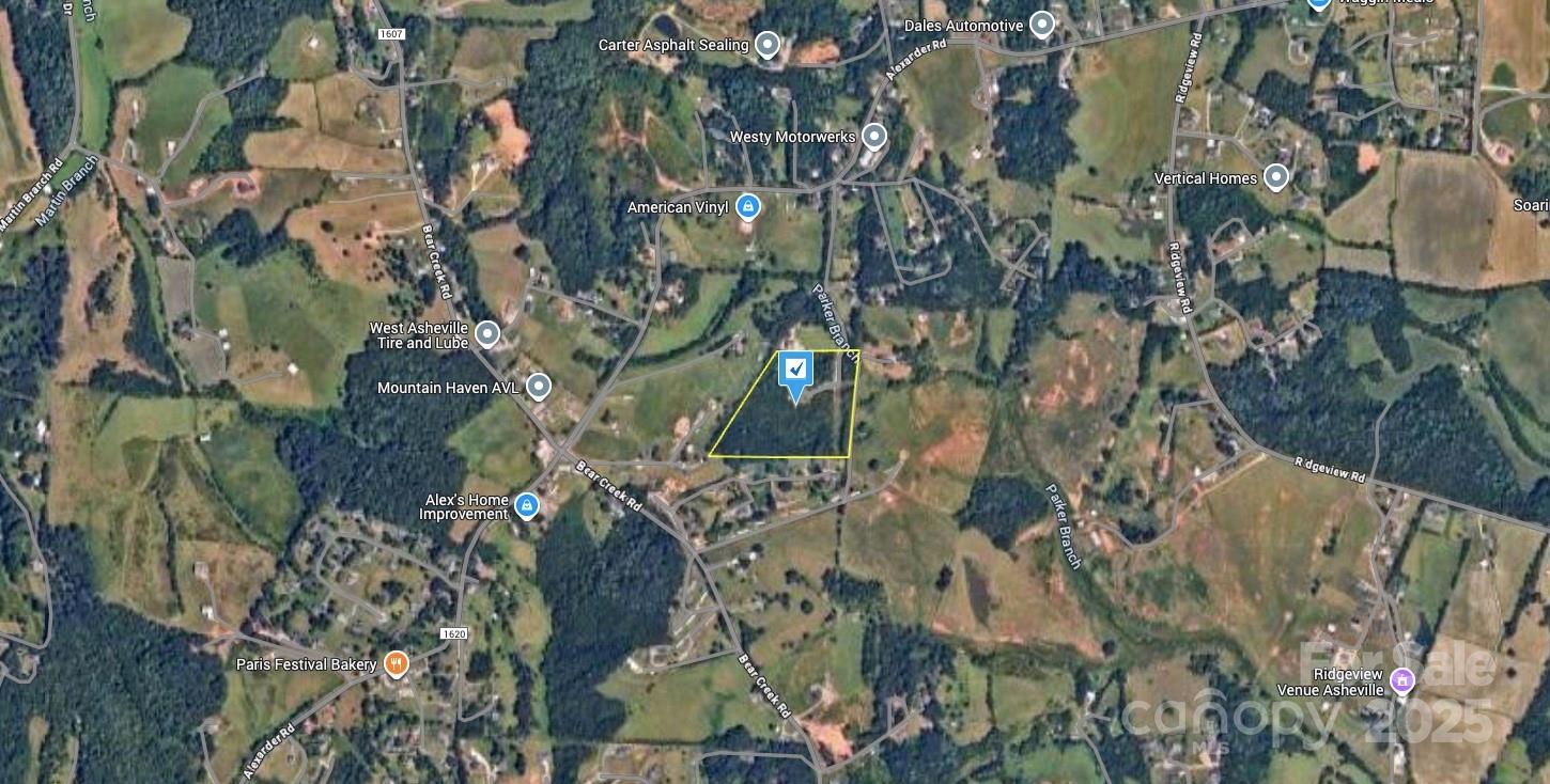 31 Missionary Lane Leicester NC 28748