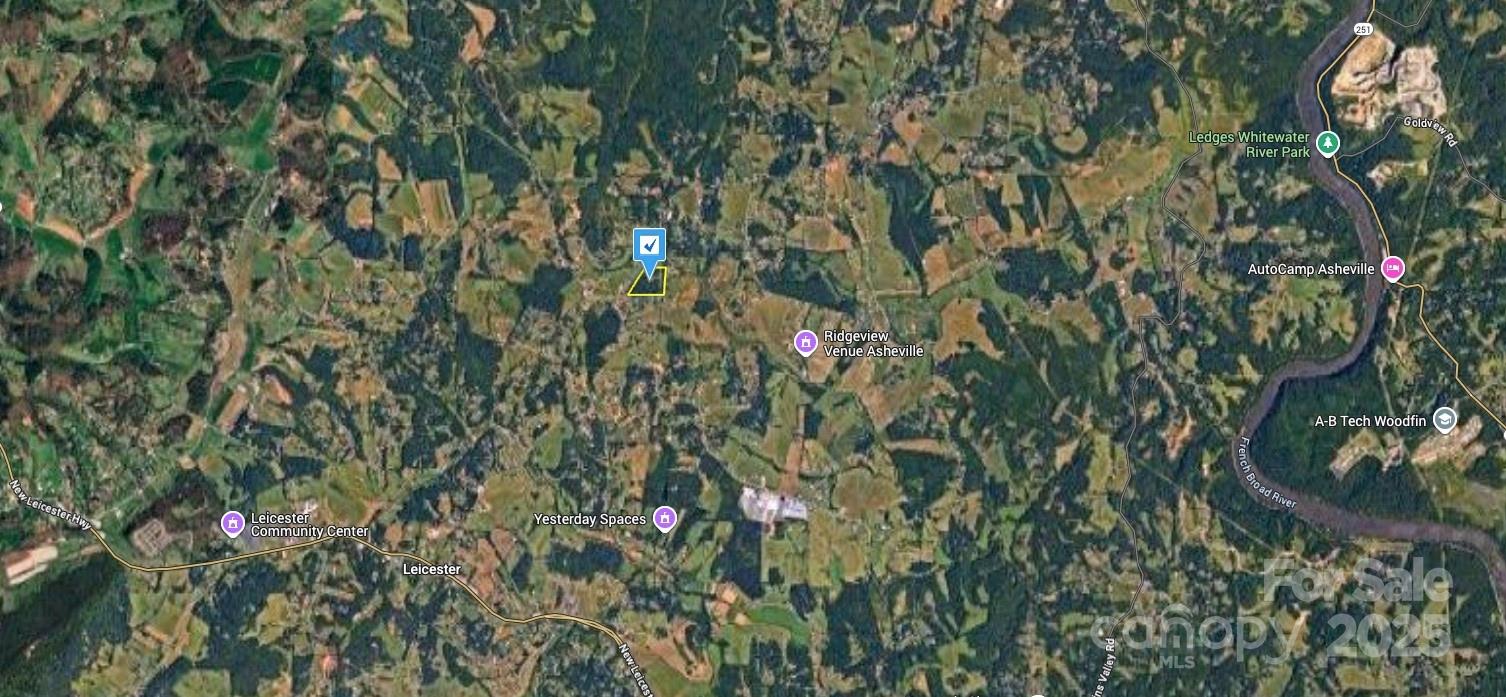 31 Missionary Lane Leicester NC 28748