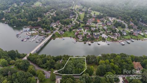 281 Windemere Isle Road Statesville NC 28677