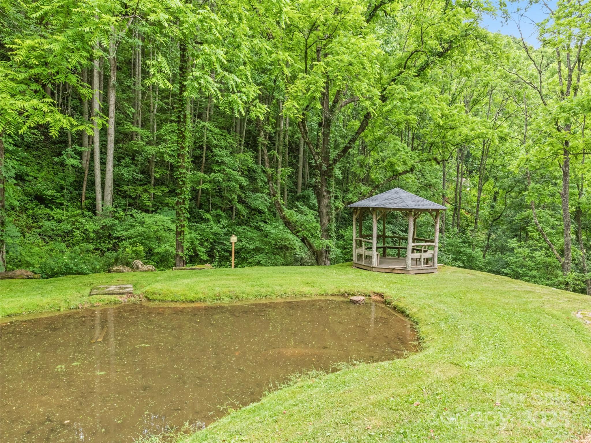 13 Galega Trail Maggie Valley NC 28751