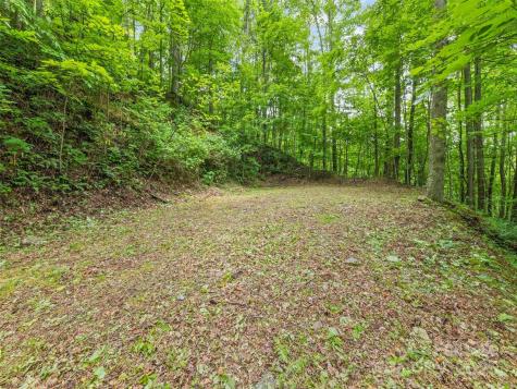 13 Galega Trail Maggie Valley NC 28751