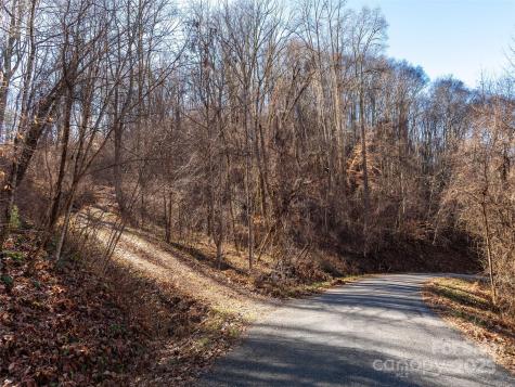 1182 Seven Glens Drive Weaverville NC 28787