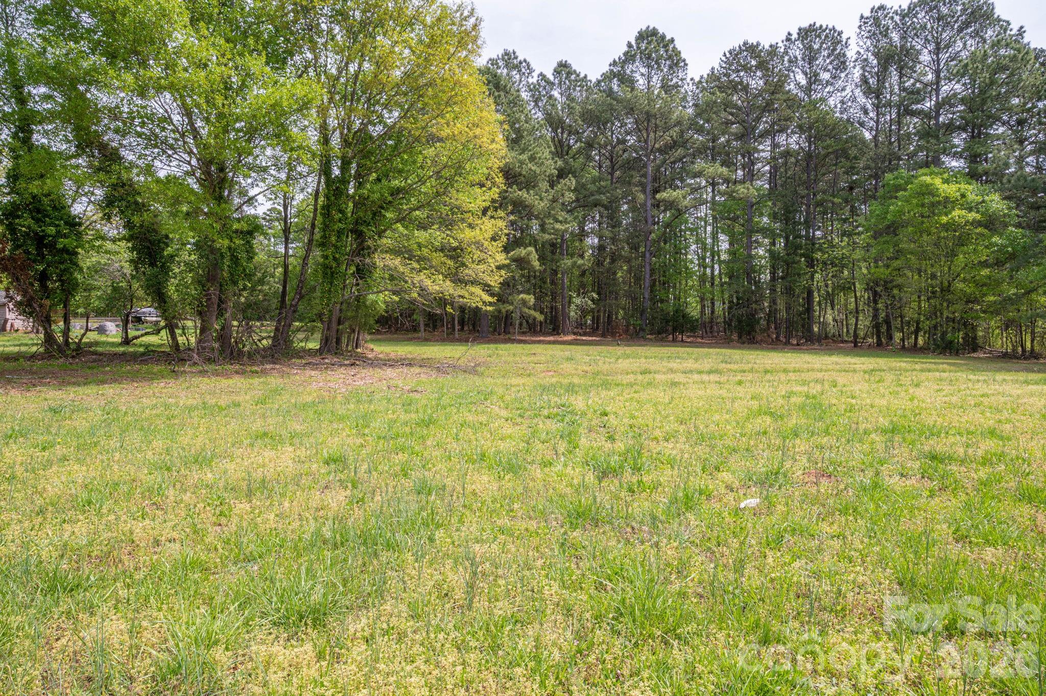 2059 South Point Road Belmont NC 28012