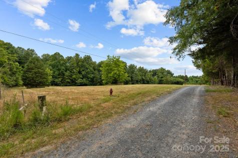 5191 Island Ford Road Randleman NC 27317