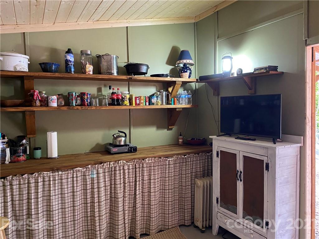 Tbd Highway 212 Highway Marshall NC 28753