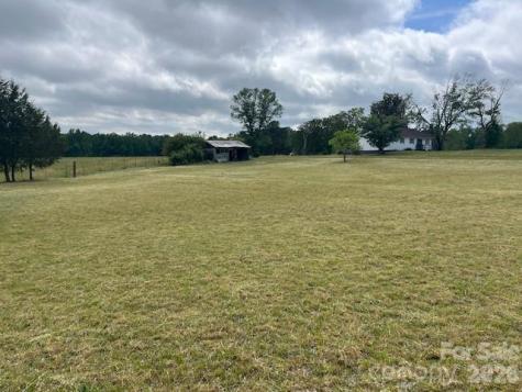 304 Floyd Blackwell Road Tryon NC 28782