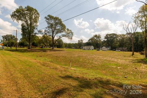 1301 Shelby Road Kings Mountain NC 28086