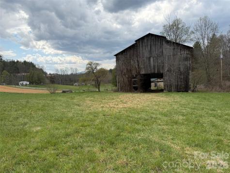 330 Tilson Branch Road Marshall NC 28753