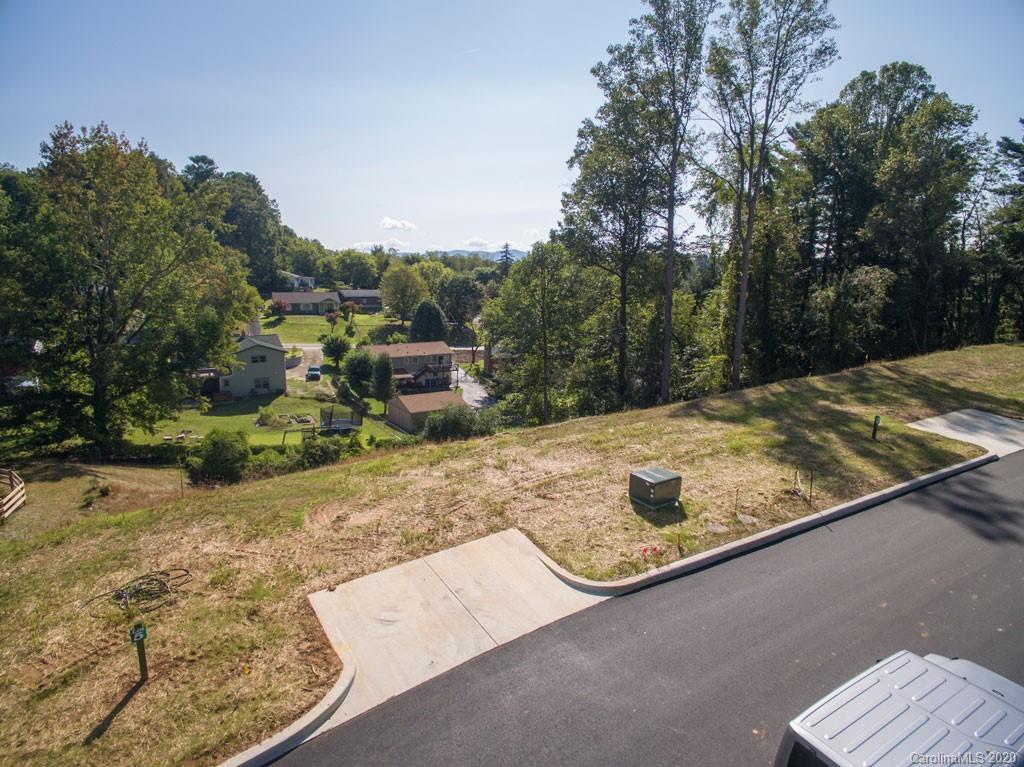 20 Malvern Walk Asheville NC 28806