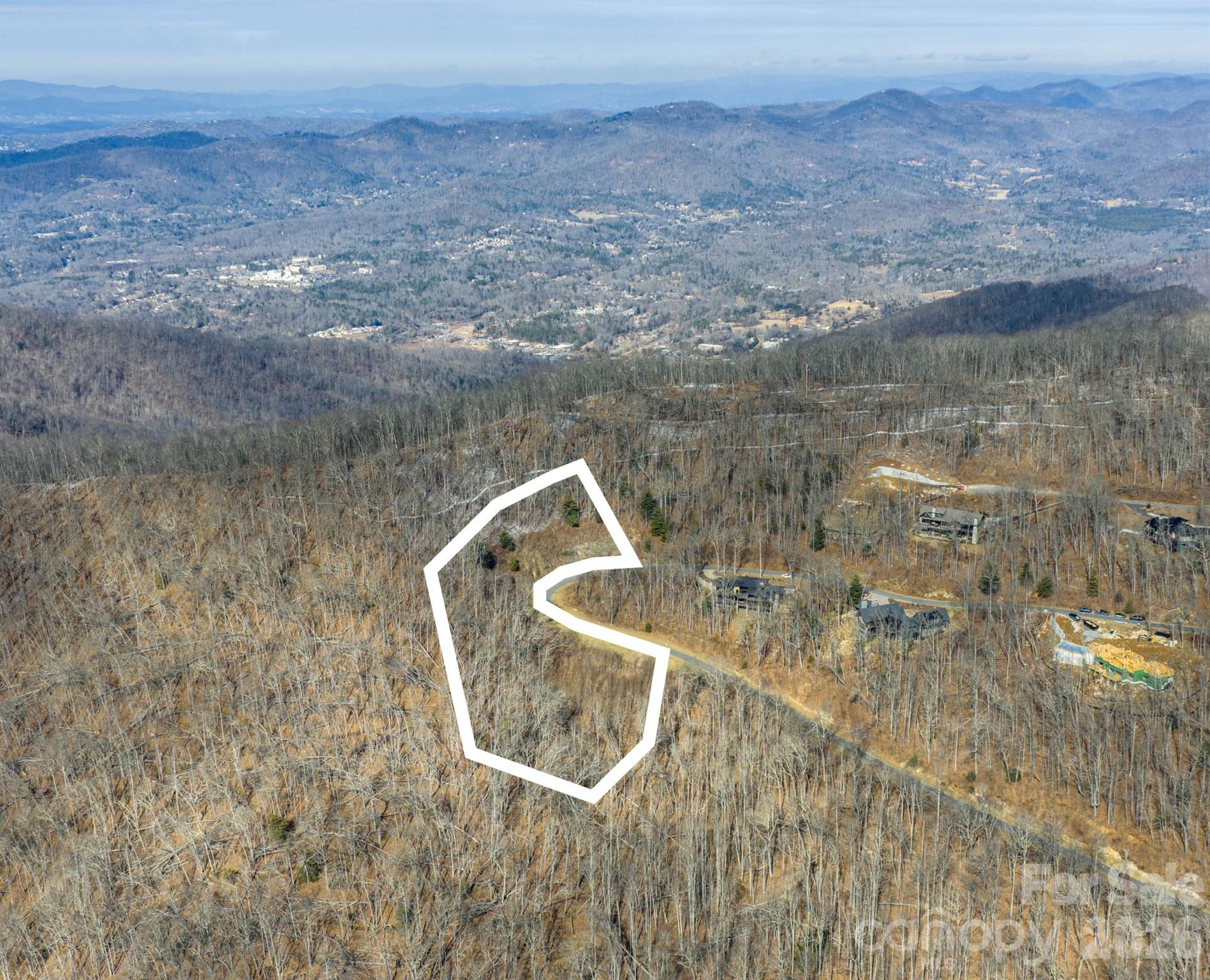 9998 Southcliff Parkway Fairview NC 28730