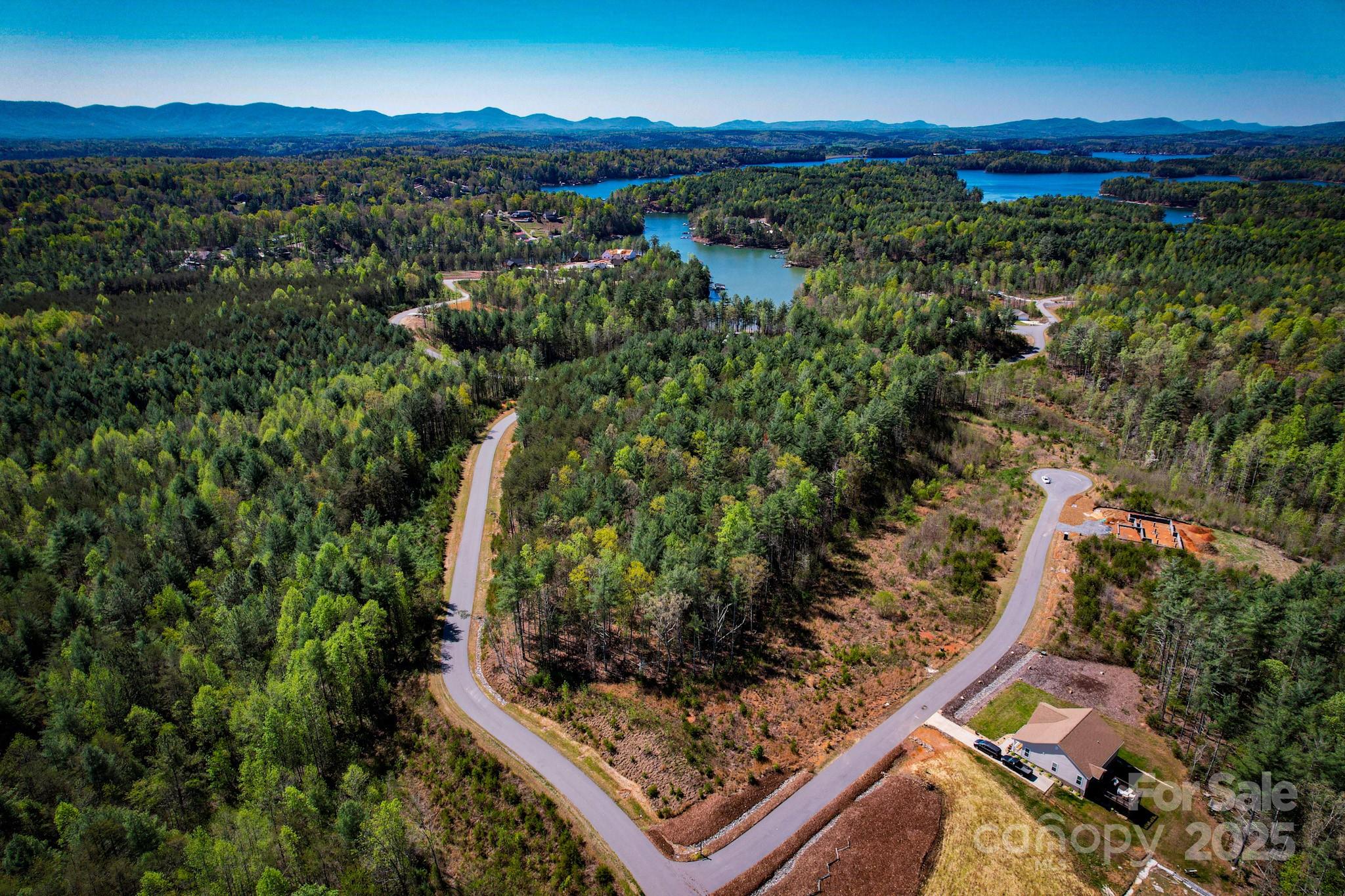 2033 Starlight Lane Morganton NC 28655