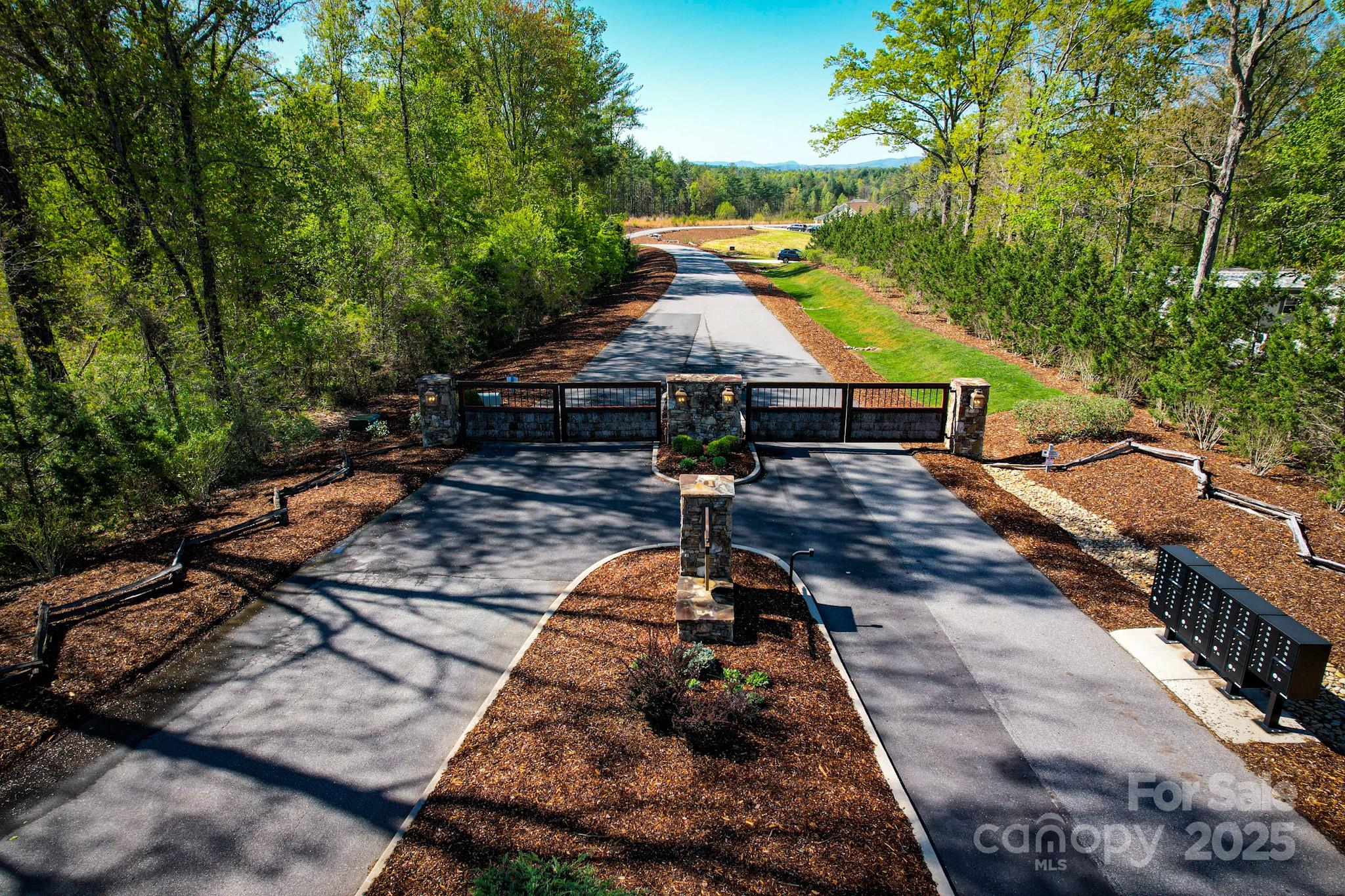 2033 Starlight Lane Morganton NC 28655
