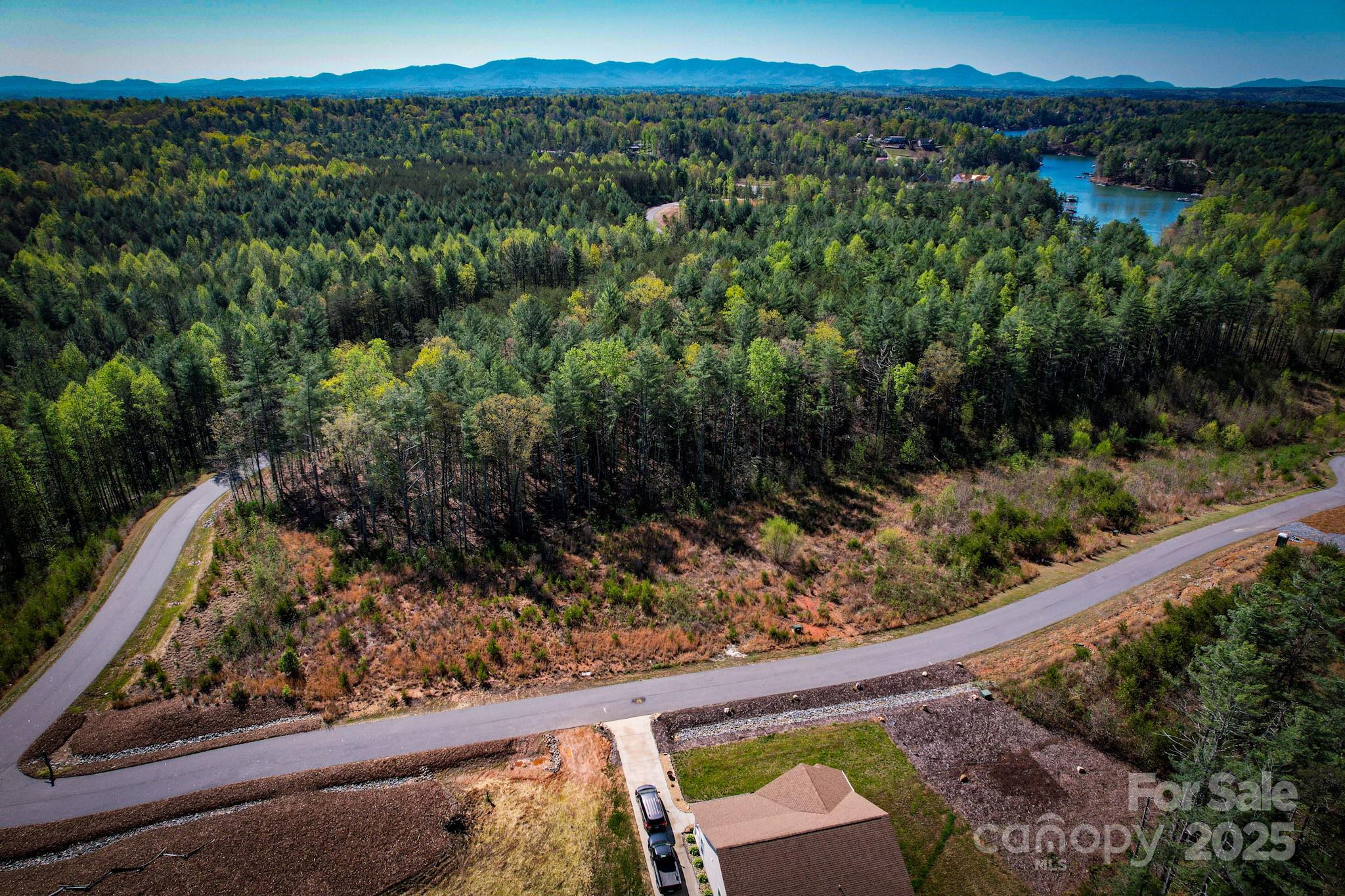 2033 Starlight Lane Morganton NC 28655