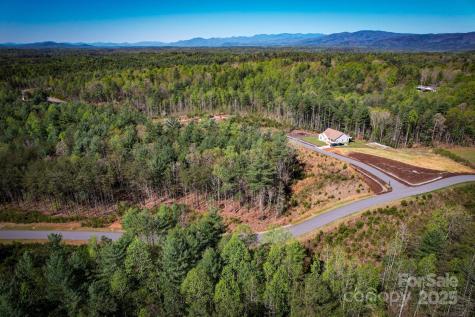 2033 Starlight Lane Morganton NC 28655