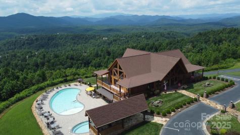 4899 White Oak Way Lenoir NC 28645