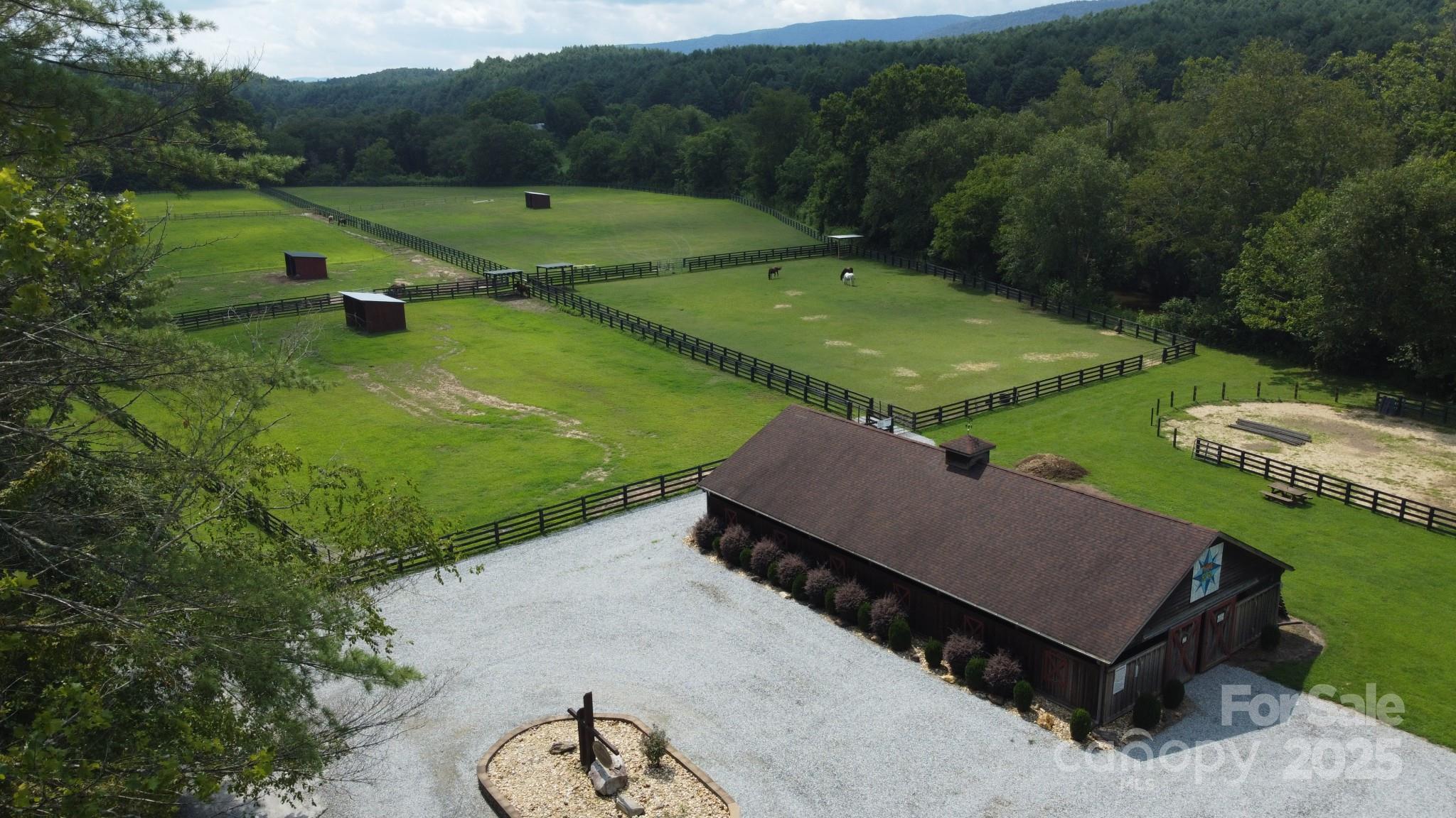 4899 White Oak Way Lenoir NC 28645