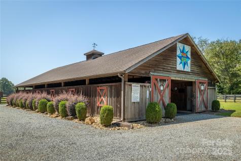 18 Walnut Ridge Way Lenoir NC 28645