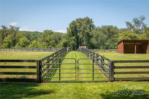 18 Walnut Ridge Way Lenoir NC 28645