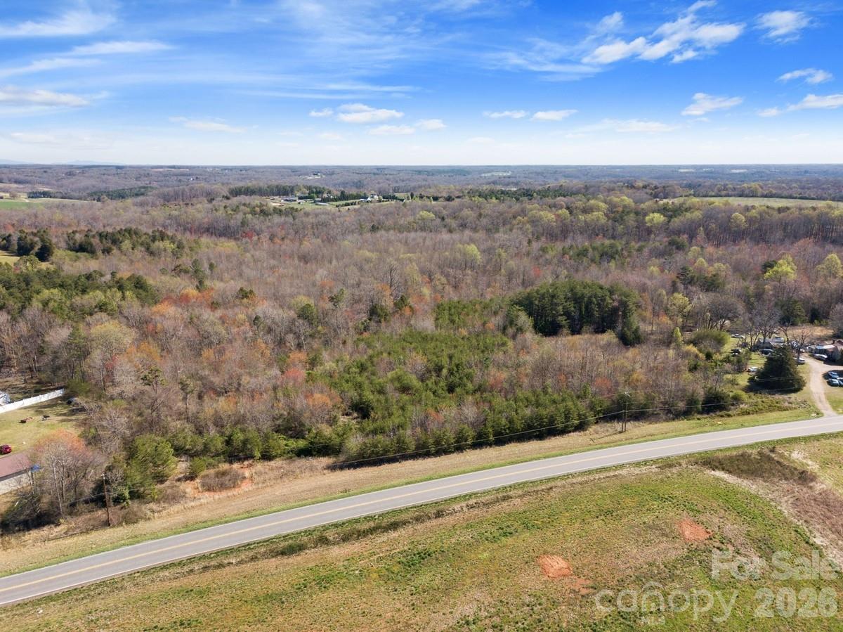 879 E Memorial Highway Harmony NC 28634