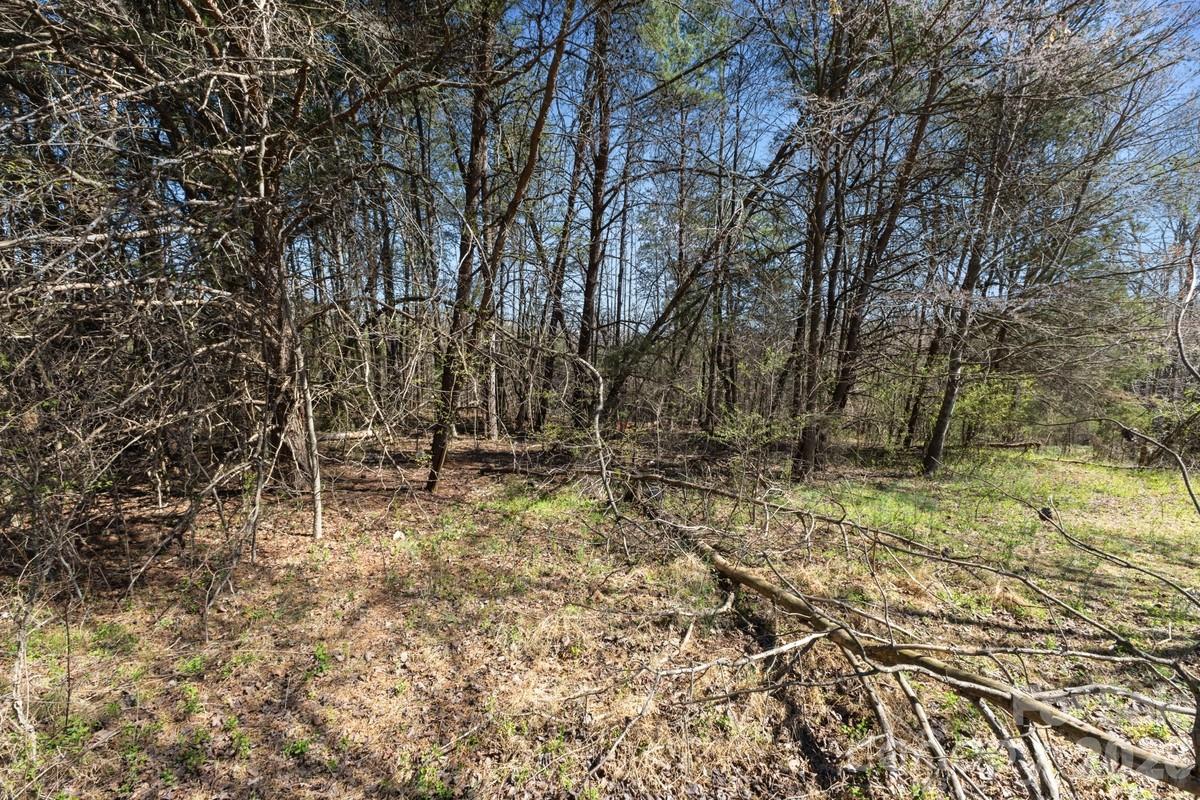 879 E Memorial Highway Harmony NC 28634