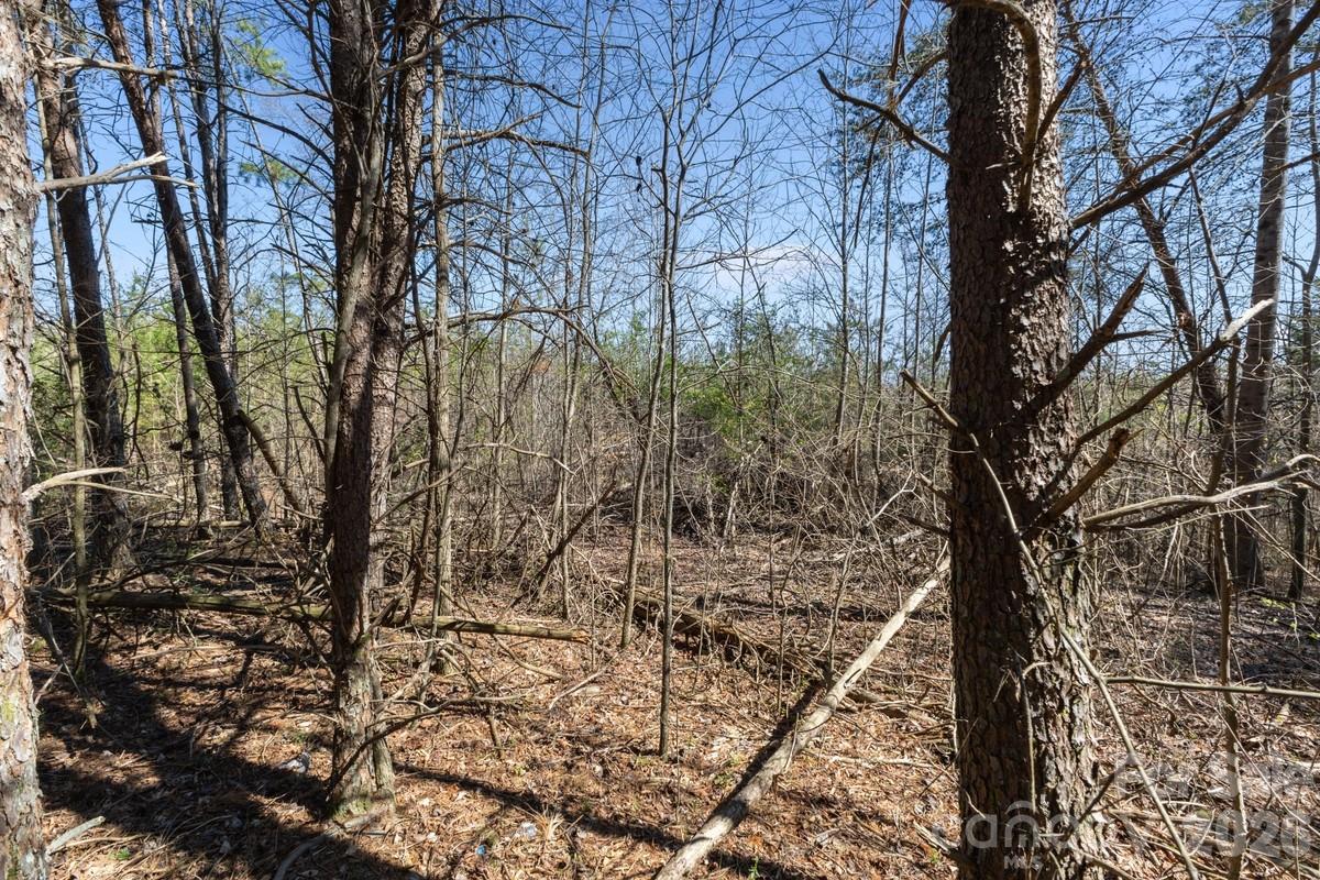 879 E Memorial Highway Harmony NC 28634